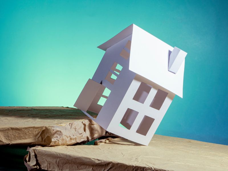 Earthquake Damage Restoration Services